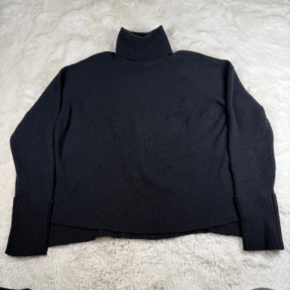 J. Crew Women's Wool Blend Turtle Neck Long Sleeve Sweater Black Medium - Picture 1 of 8